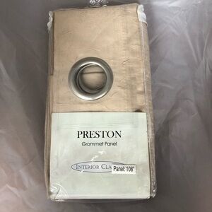 Preston Grommet Panel 108”